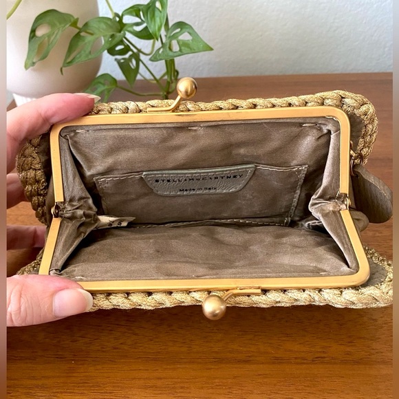 ♦️SOLD♦️ Stella McCartney Minaudière Wheat Gold Tan Crochet Kiss-Lock Clutch - Picture 9 of 17